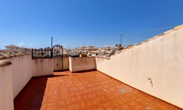 Herverkoop - Villa -
Orihuela Costa - Lomas de Cabo Roig-Los Dolses