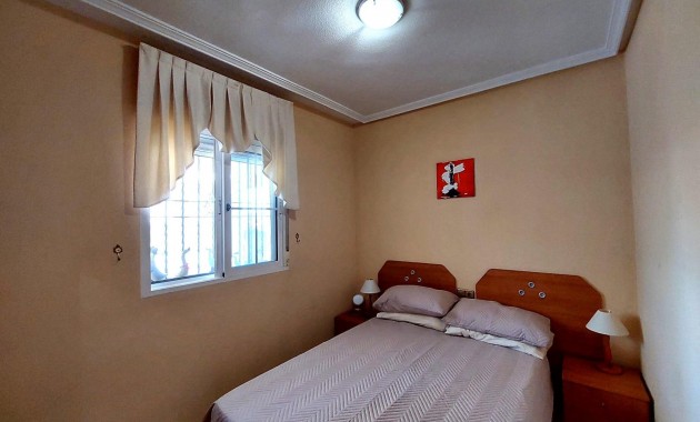 Herverkoop - Villa -
Orihuela Costa - Lomas de Cabo Roig-Los Dolses