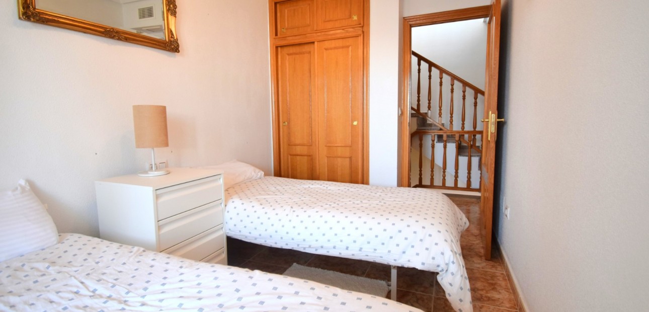 Sale - Townhouse -
Orihuela Costa - Playa Flamenca