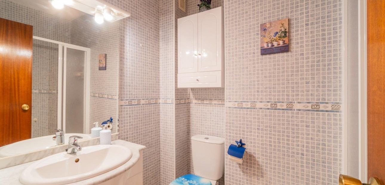 Herverkoop - Appartement / flat -
Torrevieja - torrevieja