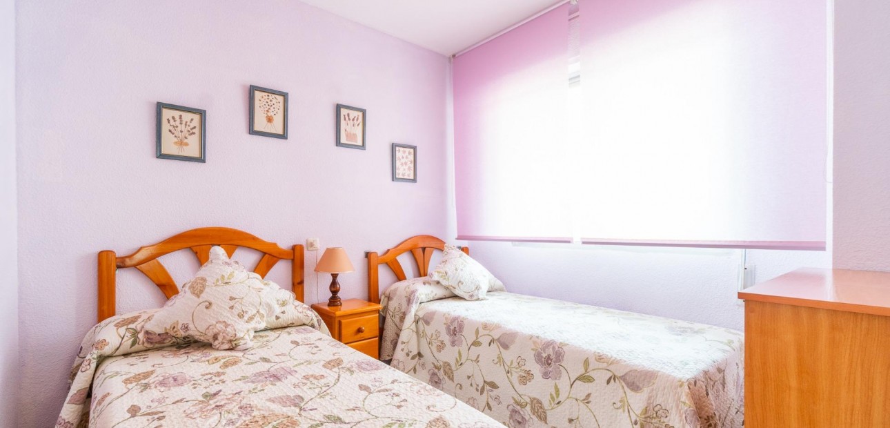 Herverkoop - Appartement / flat -
Torrevieja - torrevieja