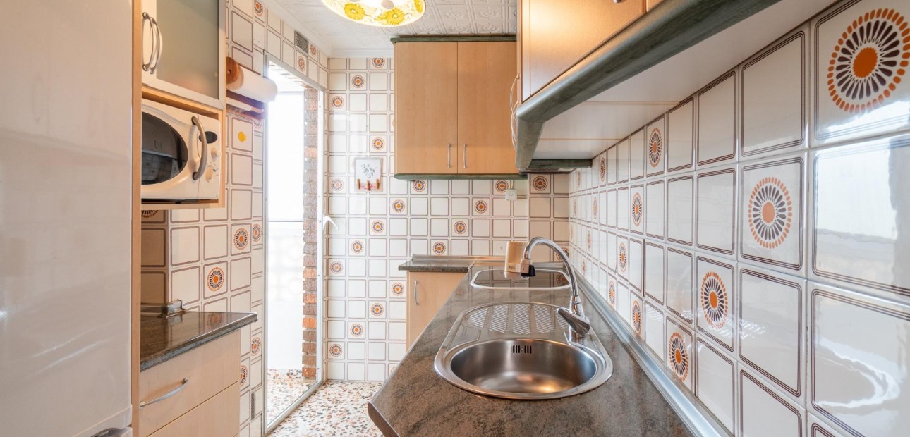 Herverkoop - Appartement / flat -
Torrevieja - torrevieja