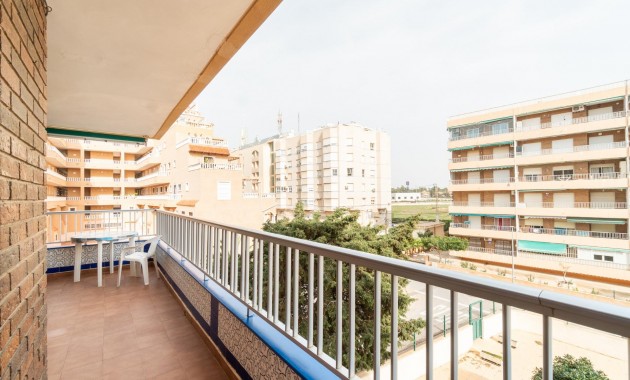 Herverkoop - Appartement / flat -
Torrevieja - torrevieja