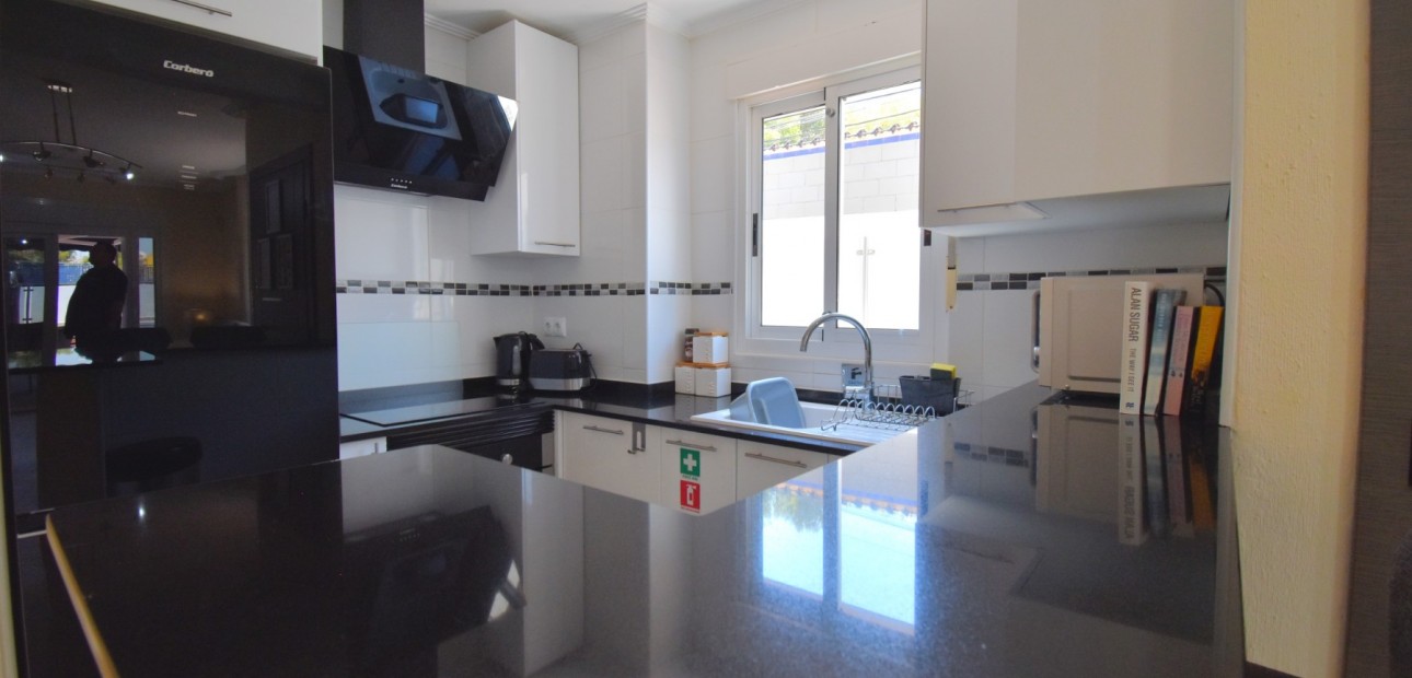 Venta - Apartamento / piso -
Orihuela Costa - Villamartin