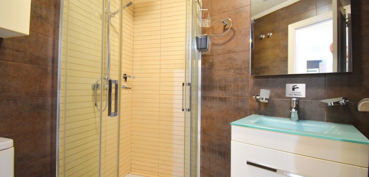 Venta - Apartamento / piso -
Orihuela Costa - Villamartin