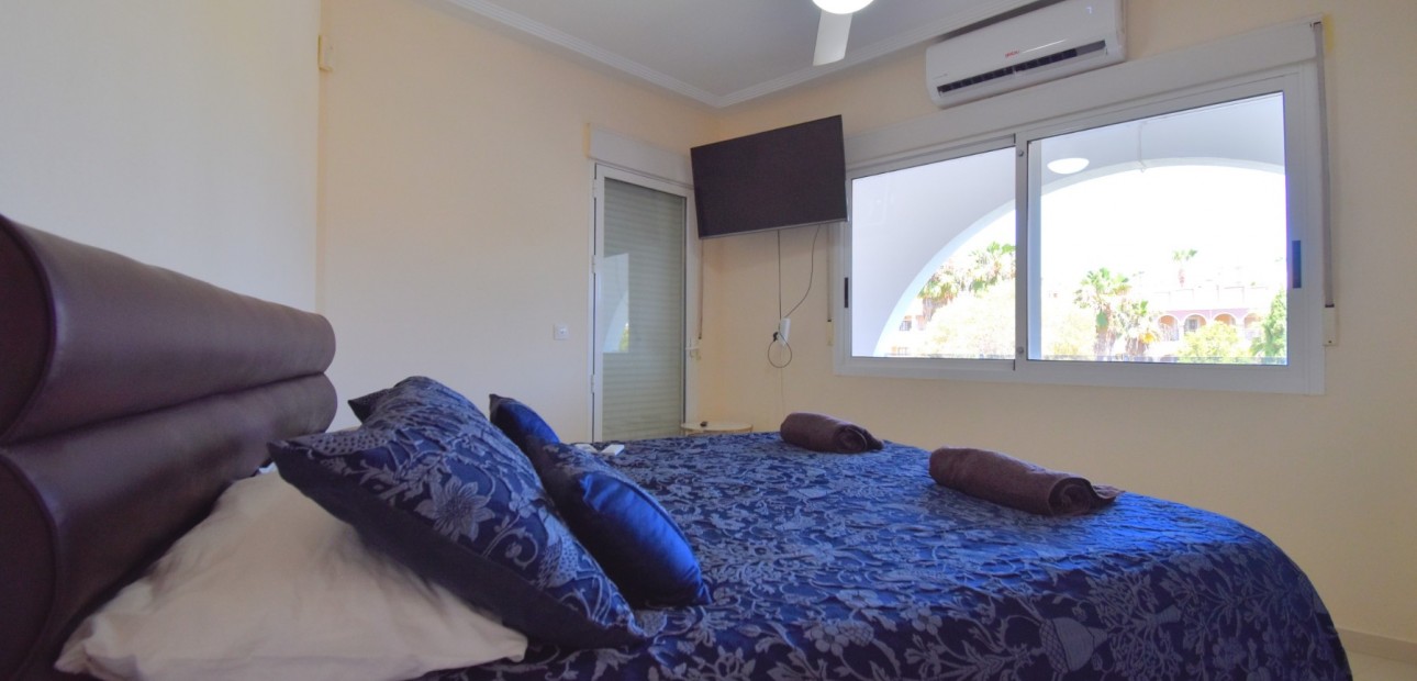 Venta - Apartamento / piso -
Orihuela Costa - Villamartin