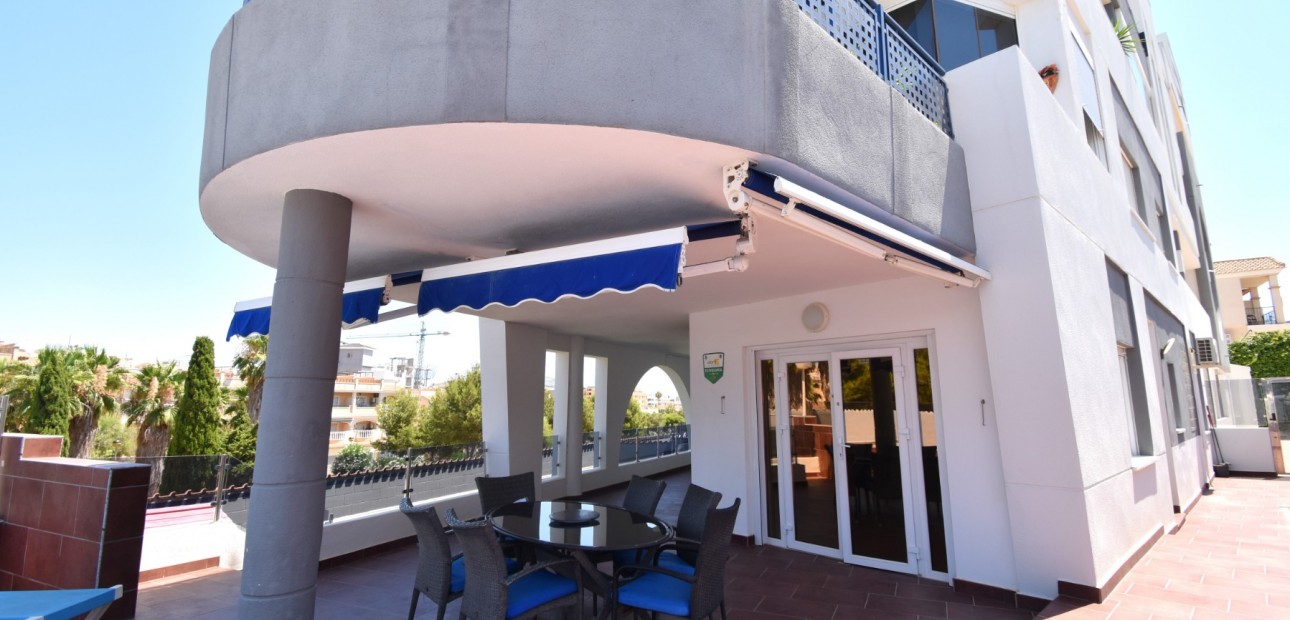 Venta - Apartamento / piso -
Orihuela Costa - Villamartin