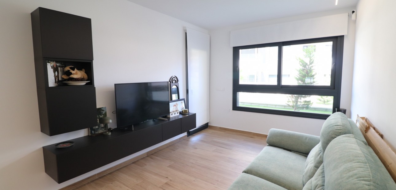 Venta - Apartamento / piso -
Orihuela Costa - Villamartin