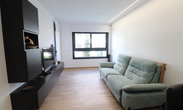 Venta - Apartamento / piso -
Orihuela Costa - Villamartin