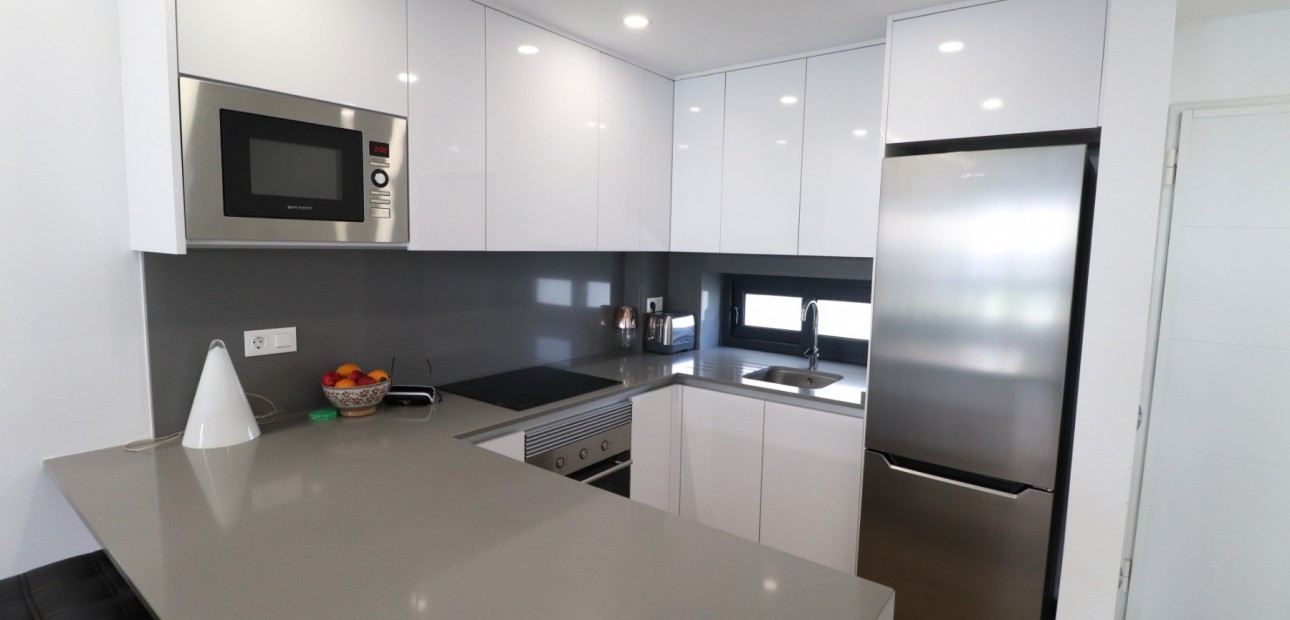 Venta - Apartamento / piso -
Orihuela Costa - Villamartin