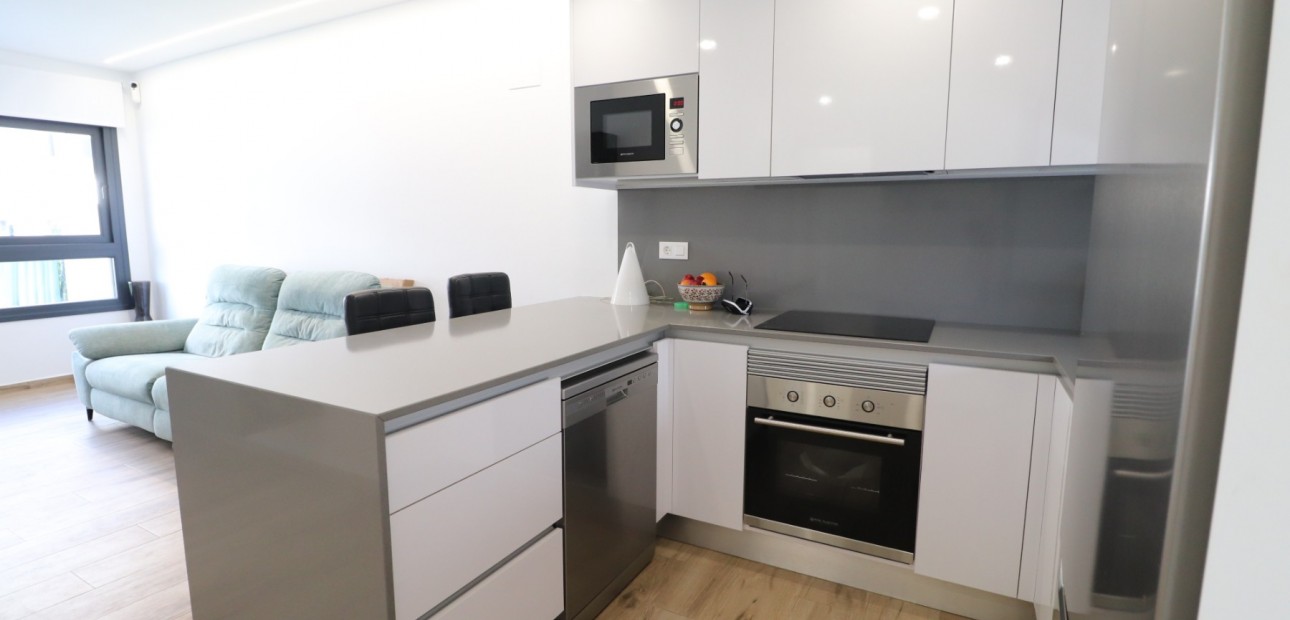 Venta - Apartamento / piso -
Orihuela Costa - Villamartin