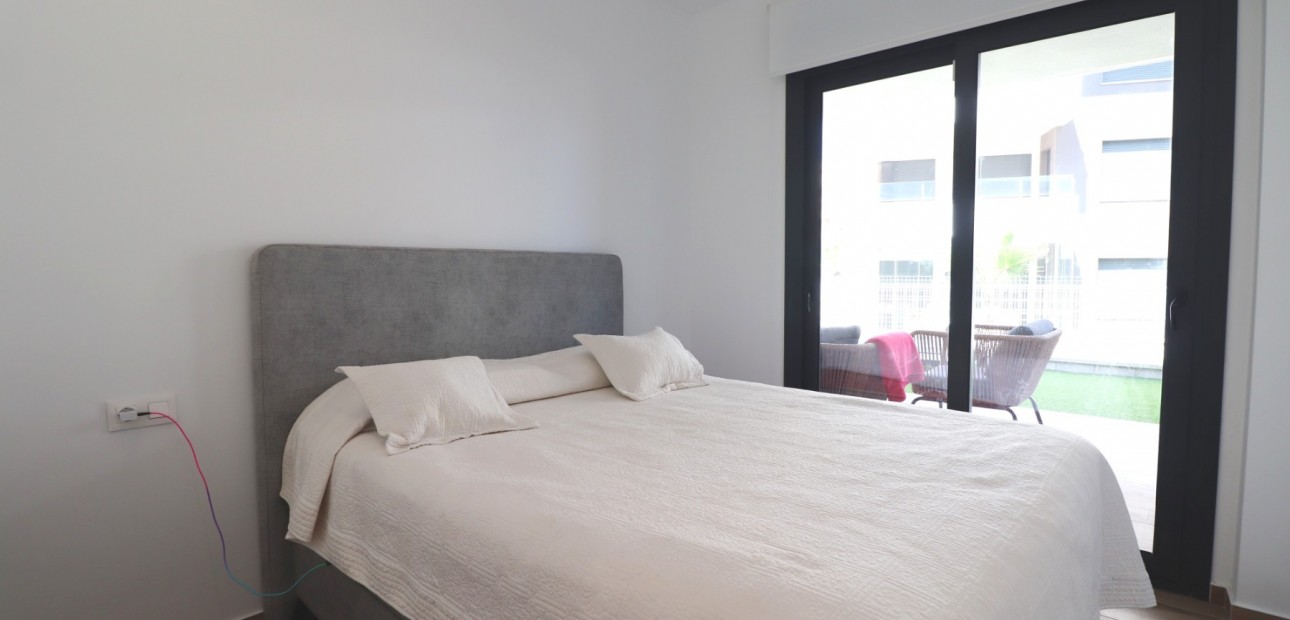 Venta - Apartamento / piso -
Orihuela Costa - Villamartin