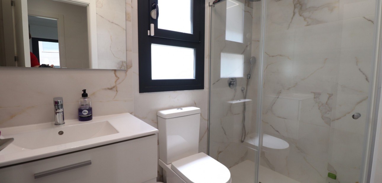 Venta - Apartamento / piso -
Orihuela Costa - Villamartin