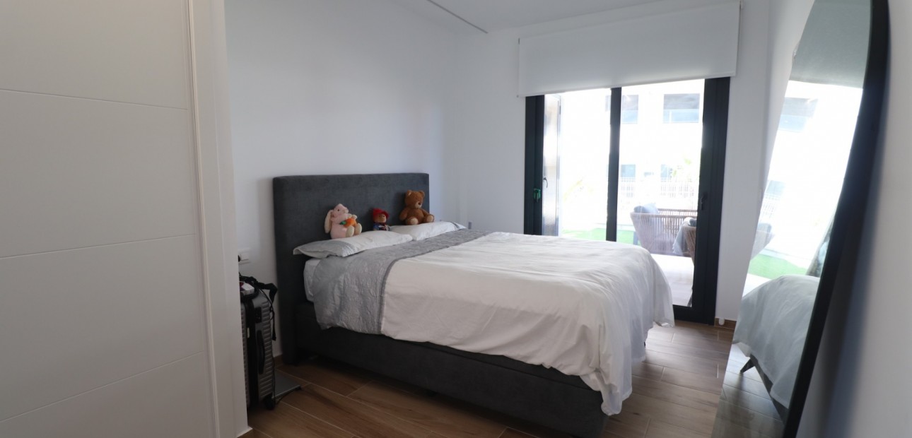 Venta - Apartamento / piso -
Orihuela Costa - Villamartin