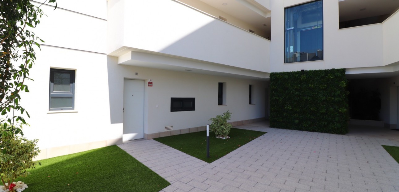 Venta - Apartamento / piso -
Orihuela Costa - Villamartin