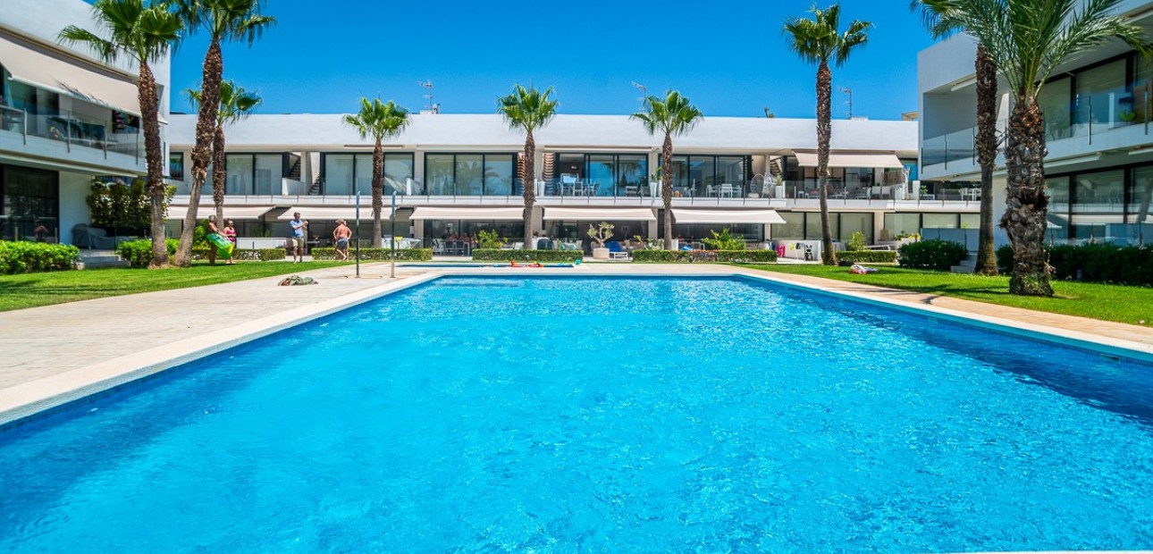 Venta - Ático -
CARTAGENA - Mar de Cristal