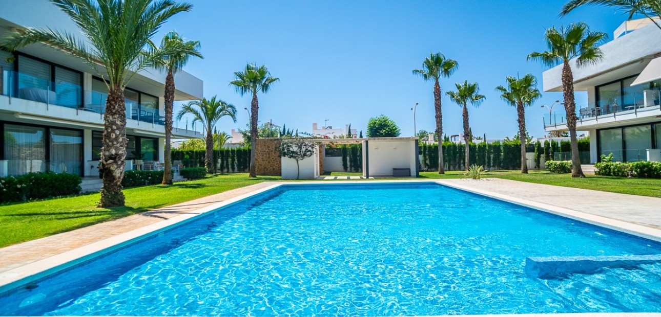 Venta - Ático -
CARTAGENA - Mar de Cristal
