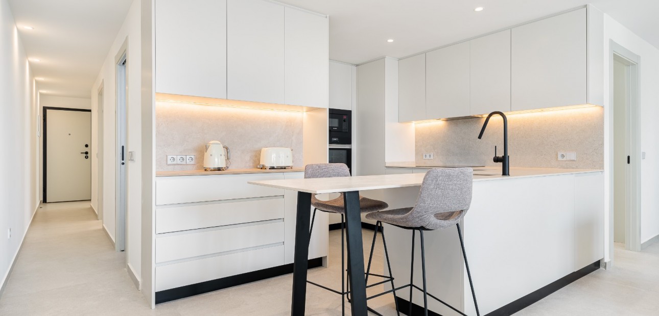 Herverkoop - Apartment - Penthouse -
Torrevieja