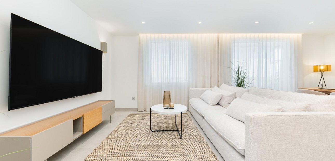 Herverkoop - Apartment - Penthouse -
Torrevieja