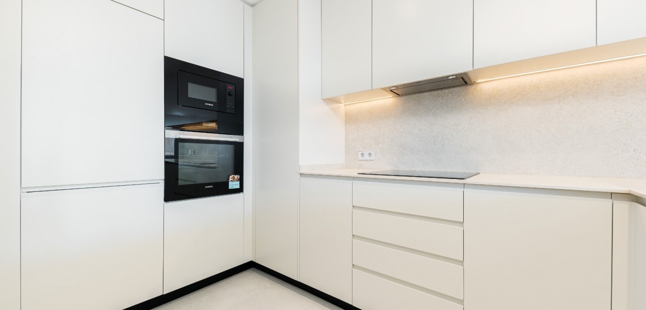 Herverkoop - Apartment - Penthouse -
Torrevieja