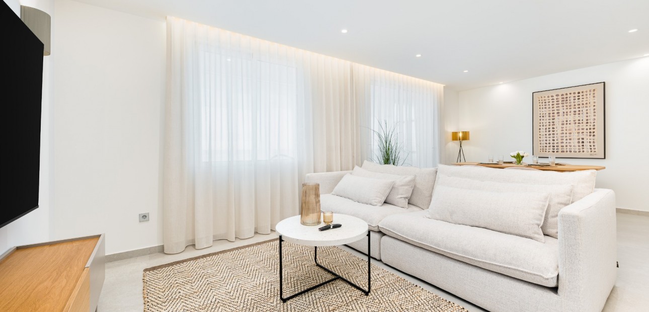 Herverkoop - Apartment - Penthouse -
Torrevieja