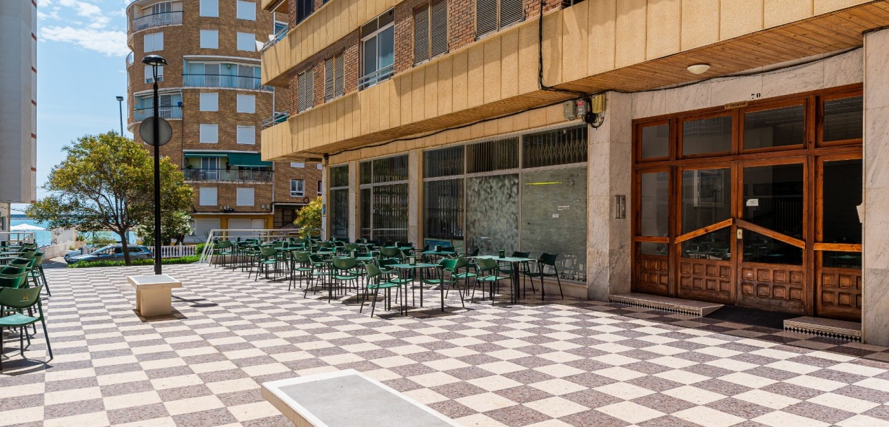 Herverkoop - Apartment - Penthouse -
Torrevieja