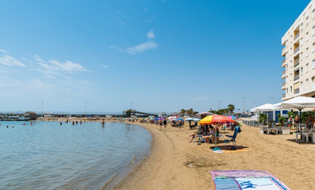 Herverkoop - Apartment - Penthouse -
Torrevieja