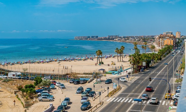 Herverkoop - Apartment - Penthouse -
Torrevieja