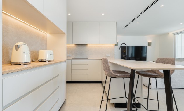 Herverkoop - Apartment - Penthouse -
Torrevieja