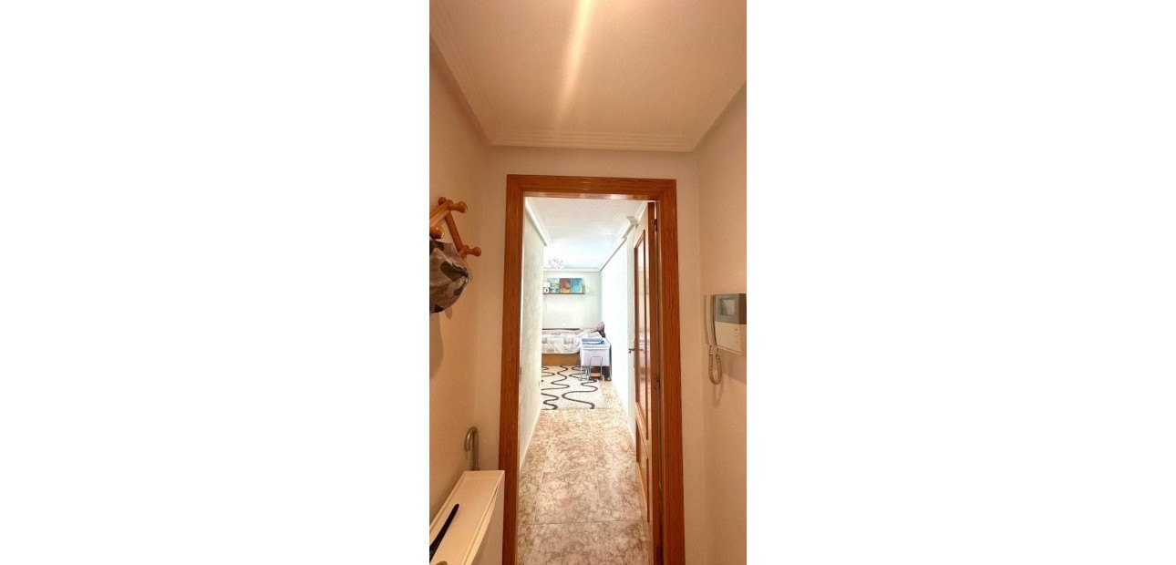 Herverkoop - Penthouse -
Torrevieja - torrevieja