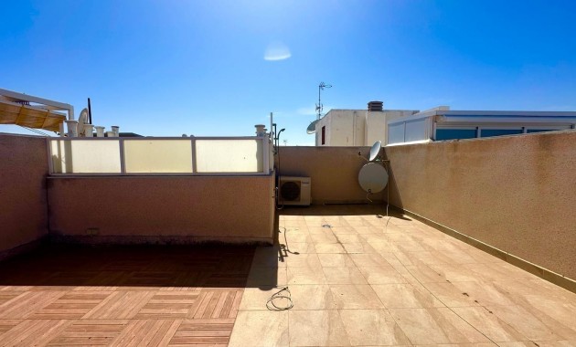 Herverkoop - Penthouse -
Torrevieja - torrevieja