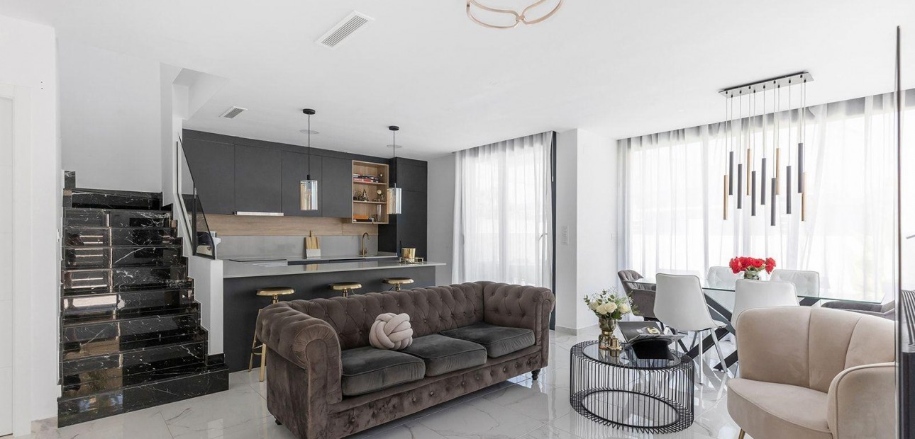 Venta - Villa -
Torrevieja - Torretas