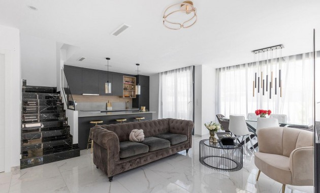 Venta - Villa -
Torrevieja - Torretas