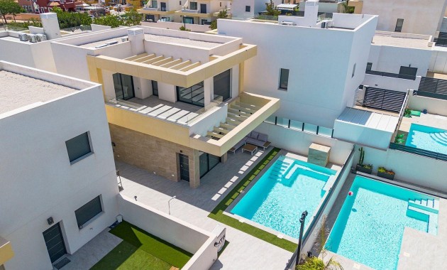 Venta - Villa -
Torrevieja - Torretas
