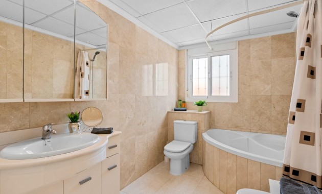 Herverkoop - Terraced house -
Ciudad quesada - Costa blanca sur