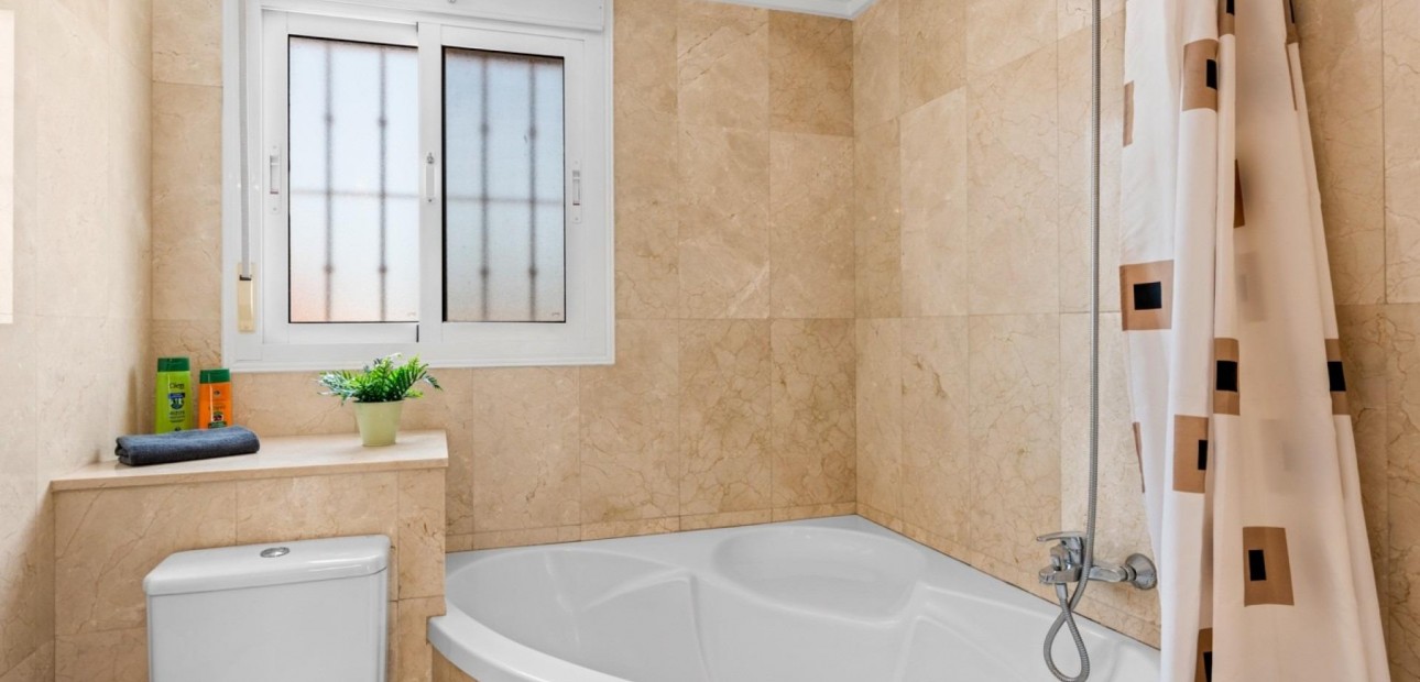 Herverkoop - Terraced house -
Ciudad quesada - Costa blanca sur