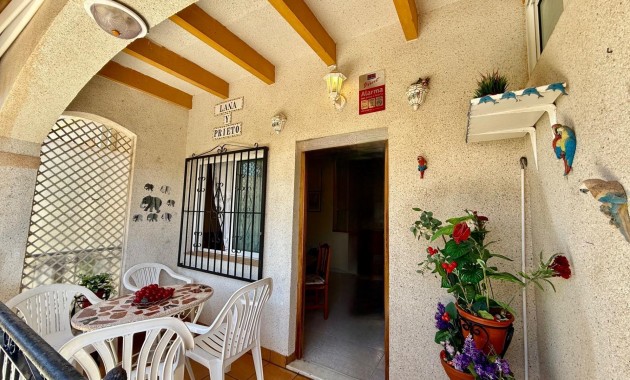 Sale - Villa -
Orihuela Costa - Villamartín-Las Filipinas