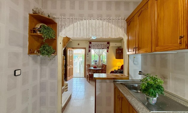 Sale - Villa -
Orihuela Costa - Villamartín-Las Filipinas