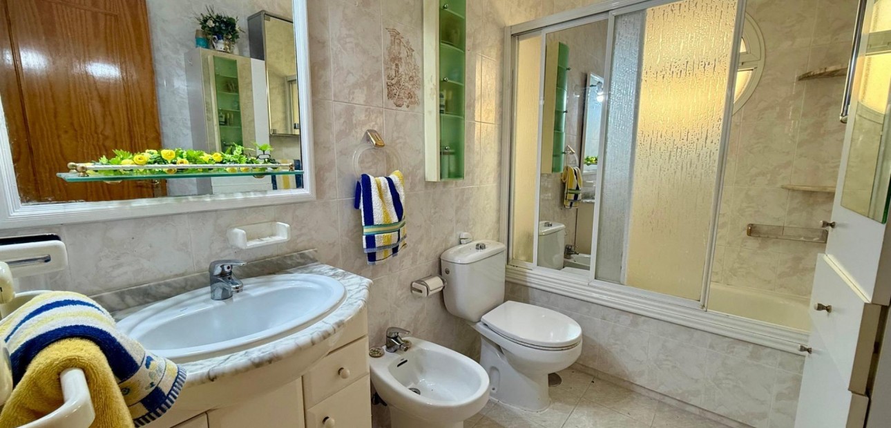Sale - Villa -
Orihuela Costa - Villamartín-Las Filipinas