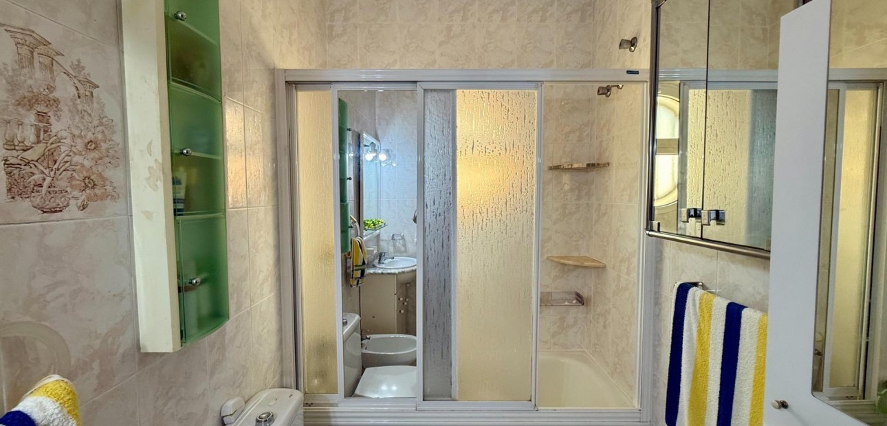 Sale - Villa -
Orihuela Costa - Villamartín-Las Filipinas