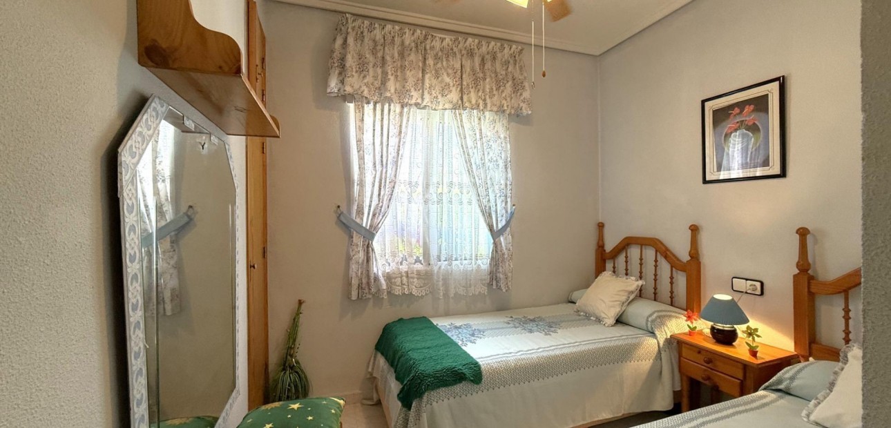 Sale - Villa -
Orihuela Costa - Villamartín-Las Filipinas