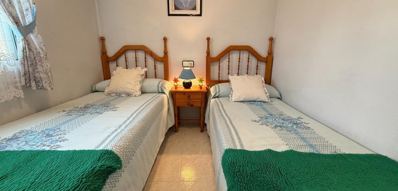 Sale - Villa -
Orihuela Costa - Villamartín-Las Filipinas
