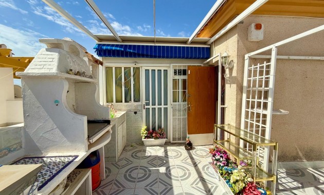 Sale - Villa -
Orihuela Costa - Villamartín-Las Filipinas