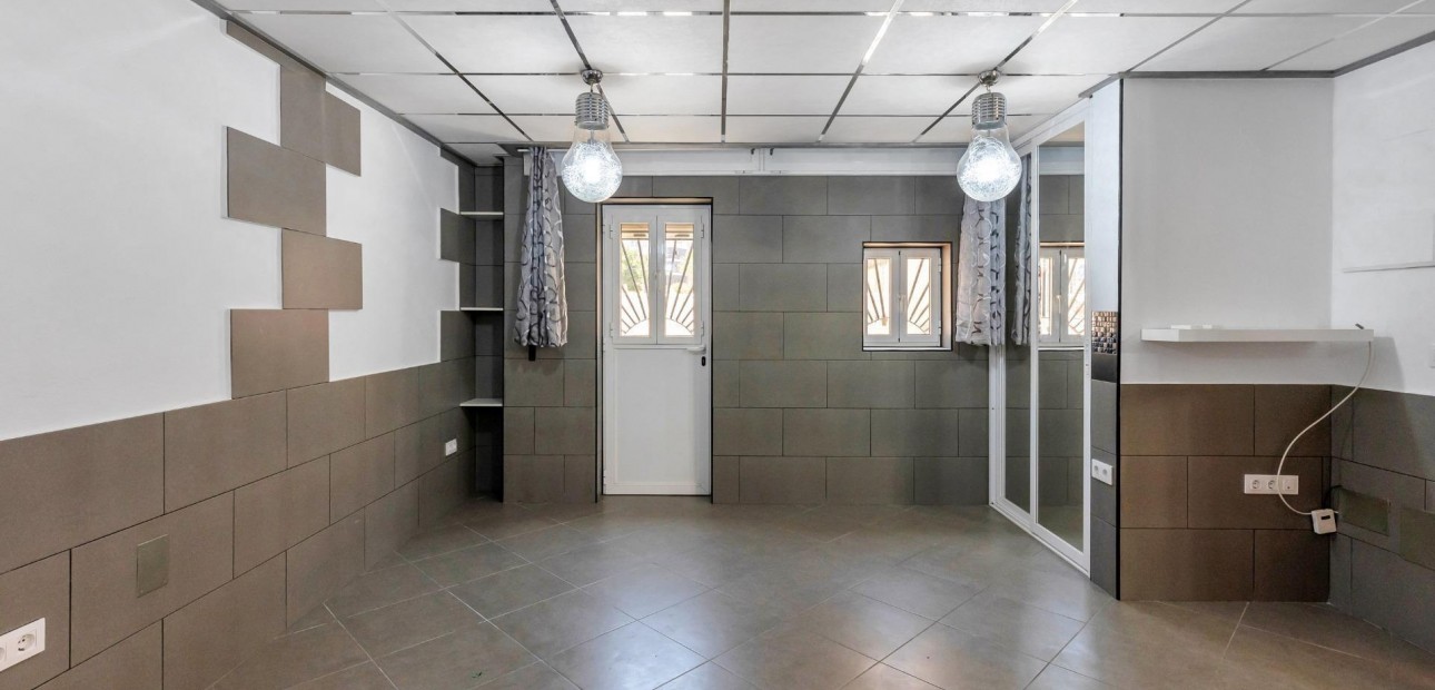 Venta - Apartamento / piso -
Torrevieja - La Mata pueblo