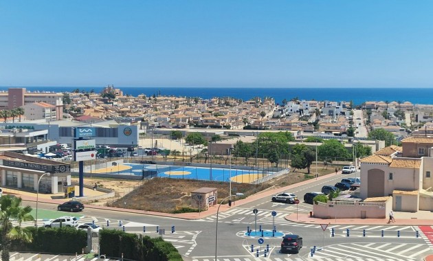 Sale - Apartment / flat -
Torrevieja - Torreblanca
