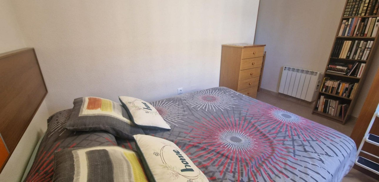 Sale - Apartment / flat -
Torrevieja - Torreblanca