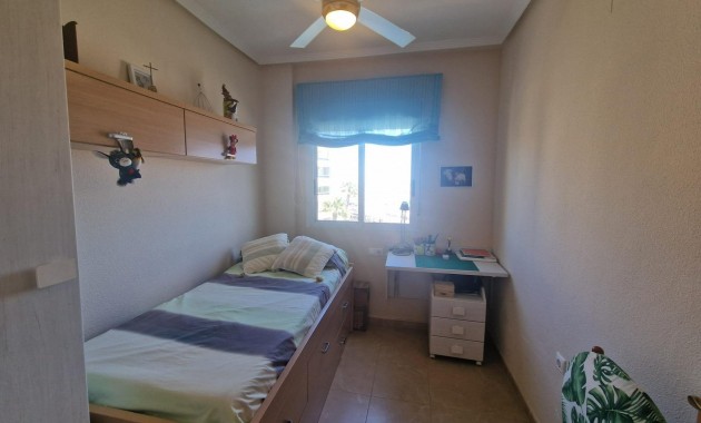Sale - Apartment / flat -
Torrevieja - Torreblanca