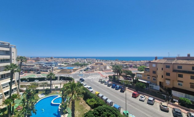 Sale - Apartment / flat -
Torrevieja - Torreblanca
