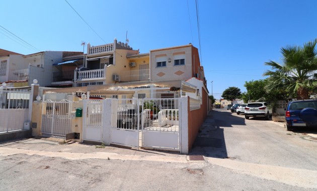 Venta - Adosado -
Torrevieja - Torretas