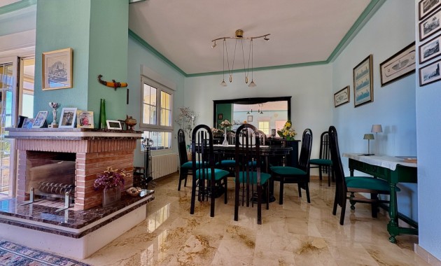 Sale - Single Family Home -
Orihuela - Villamartin